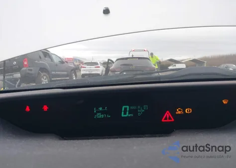 2004 Toyota Prius from USA, damaged, VIN JTDKB20U440052593